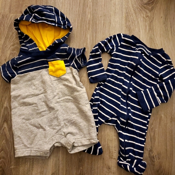 CARTERS Romper & Sleeper Set - Picture 1 of 11